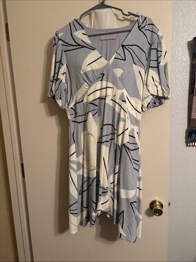 Light Blue Floral-Print V-Neck Mini Dress